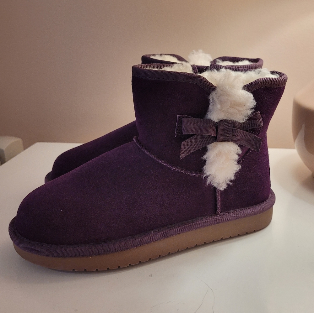 Koolaburra by Ugg Girls Size 1 Boots Purple
